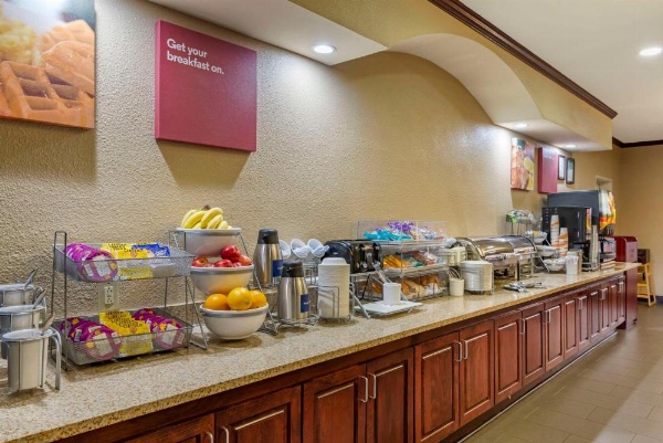 Comfort Suites Montgomery East Monticello Dr. image 30